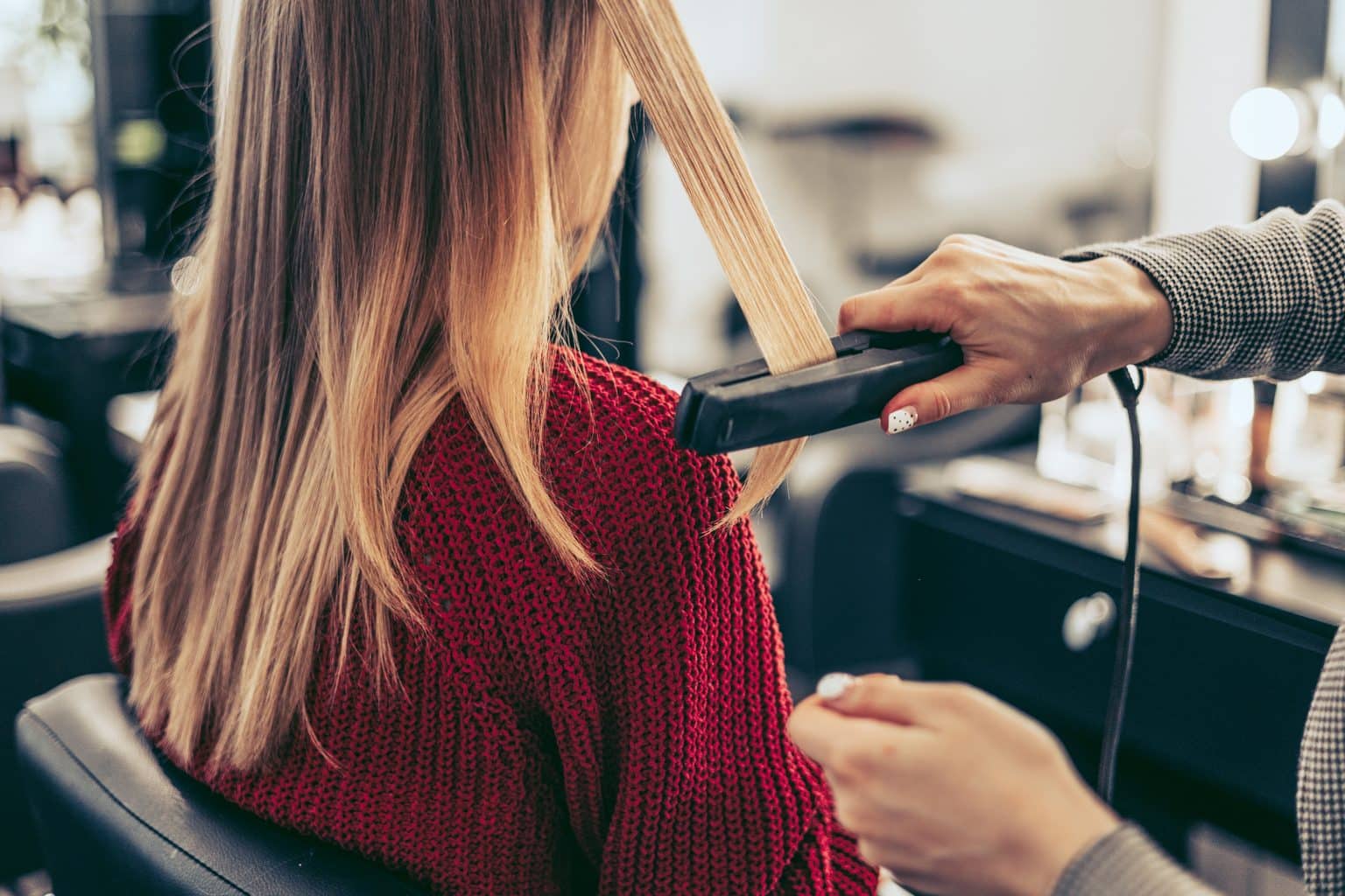 Mini Hair Straightener - Multicolor | Portable & Stylish